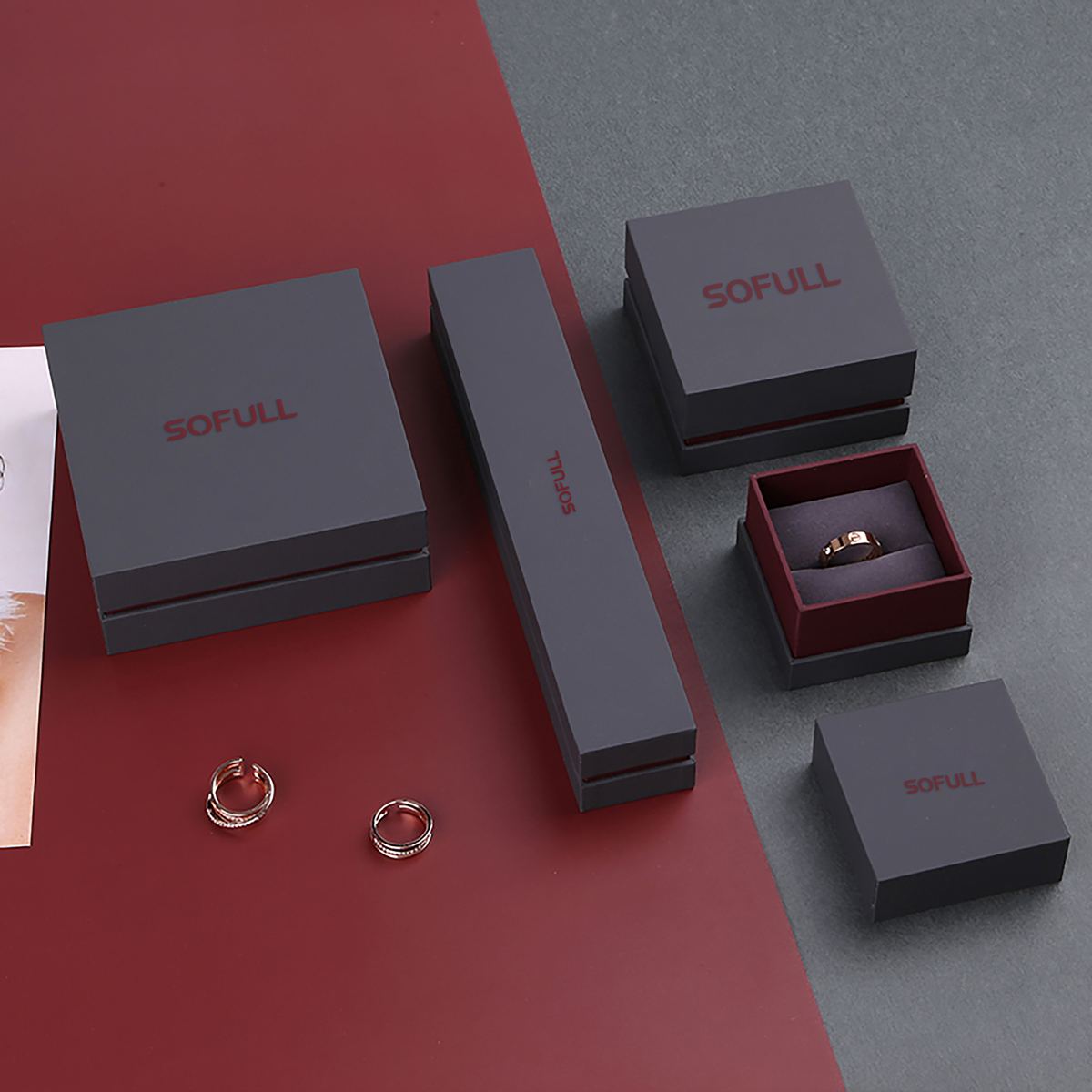 Individuelle Ohrringboxen